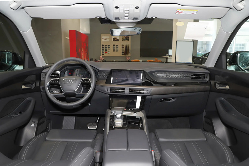 Audi SQ5-4