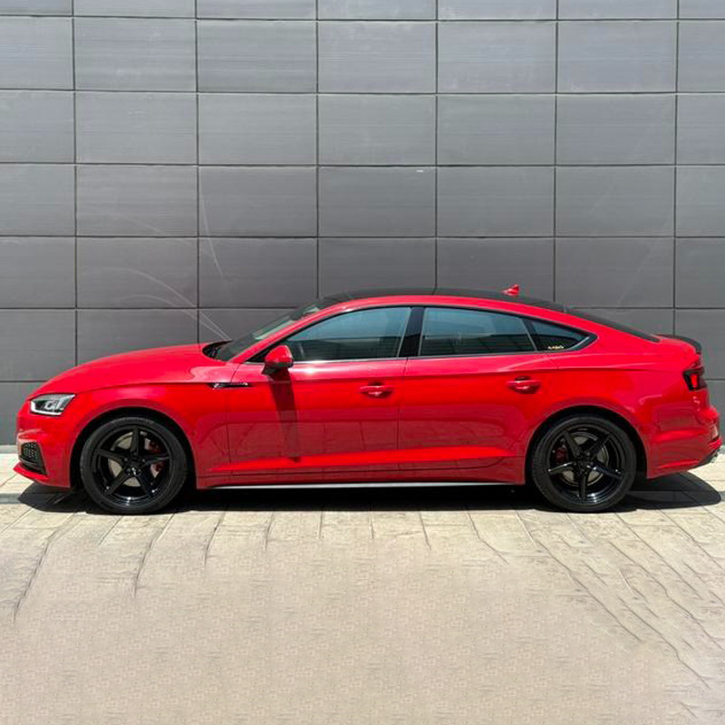 Audi Q4 e-tron-7