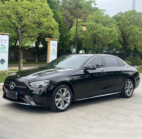 Used Benz E 2021 300 L Black 2.0T 5 doors 5 seats Mid-large Petrol Vehicle