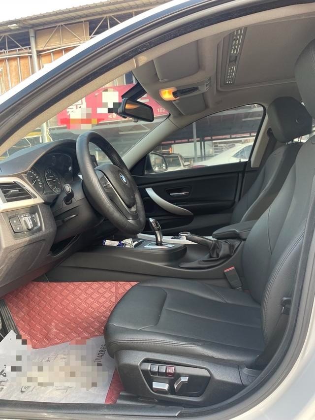BMW X3-7