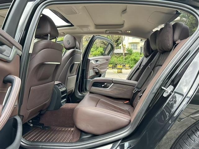 BMW X3-7