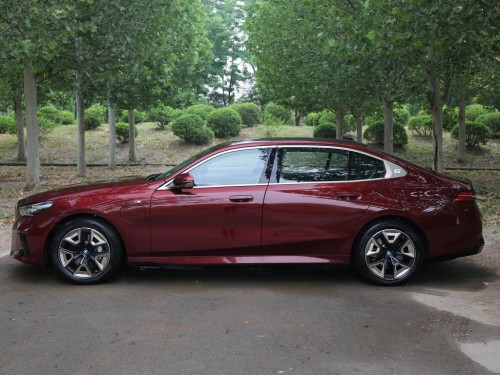 Used BMW i5 2024 eDrive35L M Red Pure Electric Vehicle