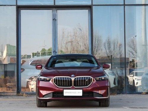 ​Used BMW i5 2024 eDrive35L M Red Pure Electric Vehicle