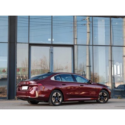 ​Used BMW i5 2024 eDrive35L M Red Pure Electric Vehicle