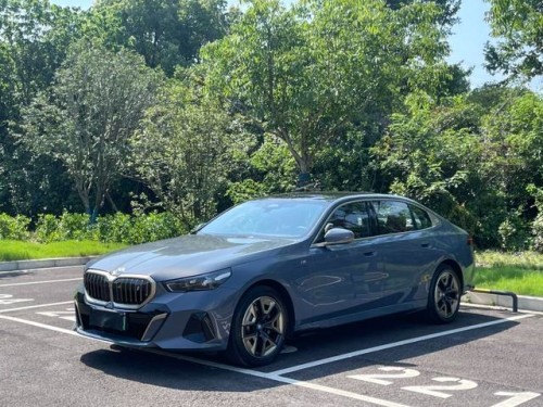 Used BMW i5 2024 eDrive35L M Blue Pure Electric Vehicle