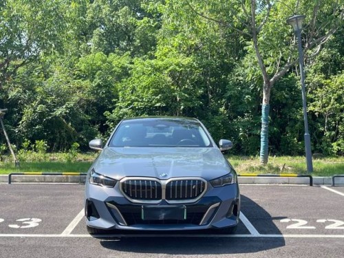 Used BMW i5 2024 eDrive35L M Blue Pure Electric Vehicle