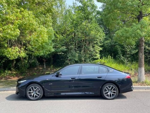 Used BMW i5 2024 eDrive35L M Black Pure Electric Vehicle