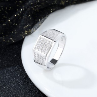 Five classic pieces of men's jewelry: create your fashion style