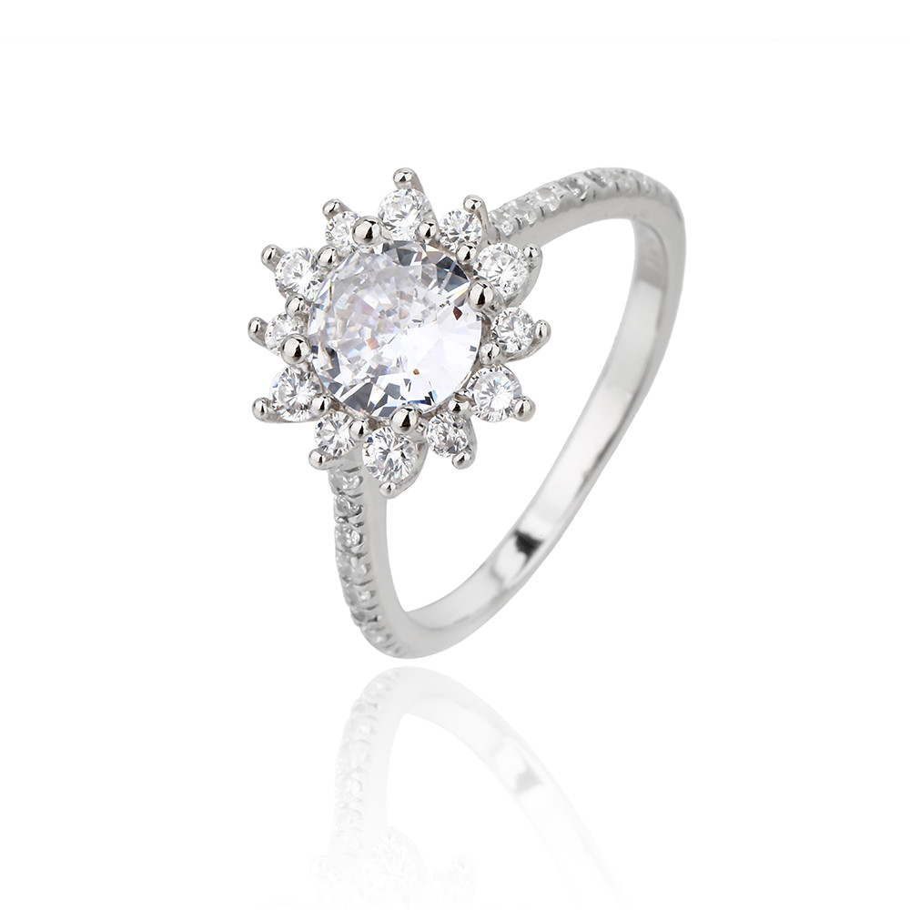 Light Luxury Zircon Ring