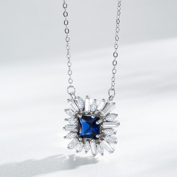 Collar de circonitas de lujo ligero con temperamento a la moda al por mayor | Collar de plata 925 para niñas