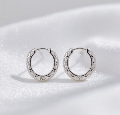 Elegant Silver Earrings - Styles for Every Occasion