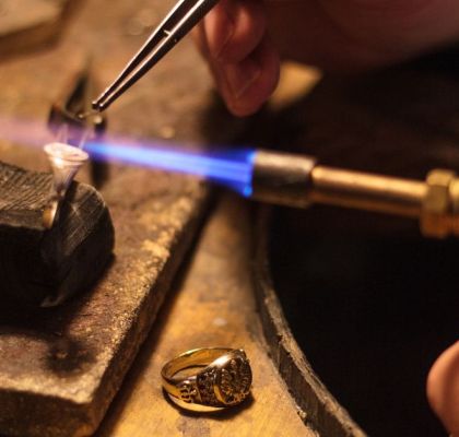 Fabricante líder de joyas de plata