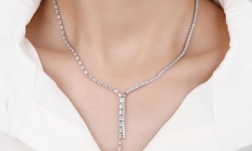 How to Start a Jewelry Business with Low MOQ Suppliers