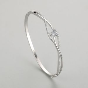 Braccialetto all'ingrosso in argento sterling 925 con zirconi | Fornitore di eleganti gioielli da donna