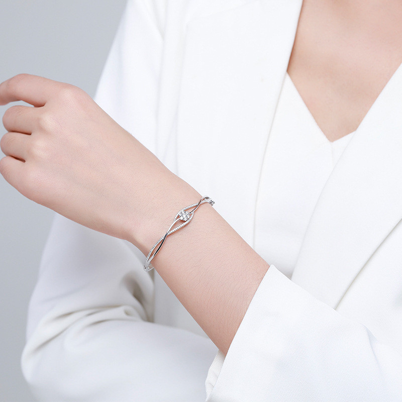 925 Sterling Silver Zircon Bangle