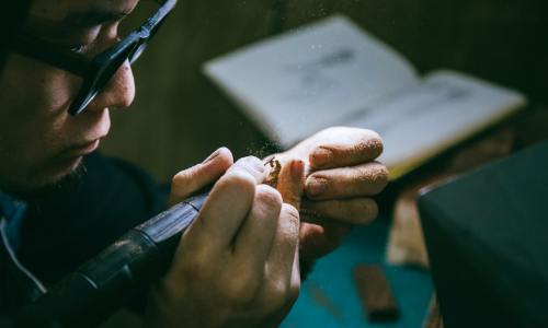 Las mejores fábricas mayoristas de joyería de plata: cómo elegir la fábrica adecuada para su negocio