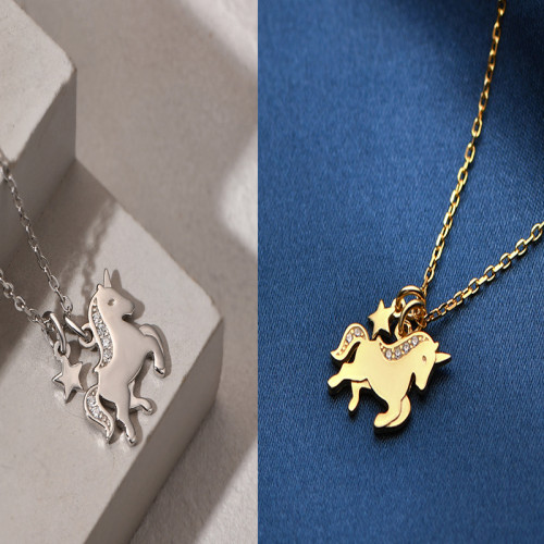 Collar con colgante de poni en plata de ley 925 | Joyería de alta calidad al por mayor