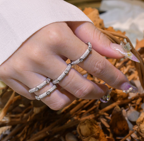 UK Online Store Increased Repeat Purchase Intent by 65% Through Fast-Delivery Wholesale 925 Silver Rings Supplier