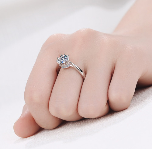 Wholesale 925 Sterling Silver 1ct Moissanite Six-Prong Solitaire Ring | 925 Sterling Silver Jewelry Manufacturer