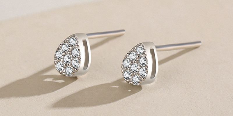 925 sterling silver stud earrings product group