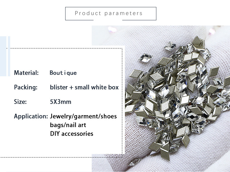 Diamond-Shaped Nail Rhinestones
