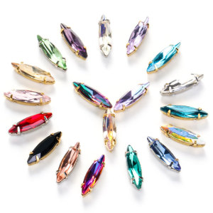 Scratch-Resistant Glass Rhinestones | Crystal AB Coating & Pointed Back Design | for Premium Jewelry & Craft Embellishment | Wholesale/Bulk Supply