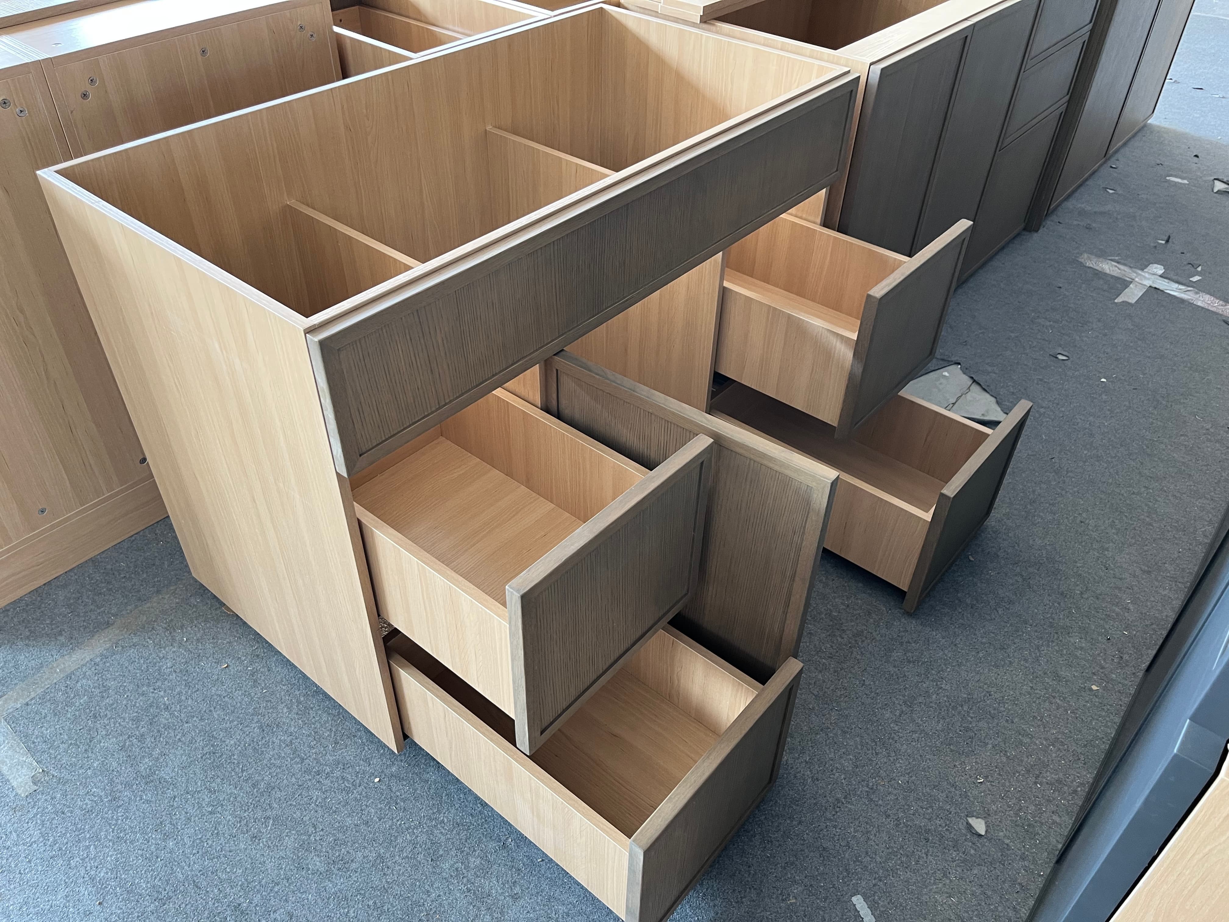 High-End Traditional Customzation Kitchen Cabinet Inspection Process