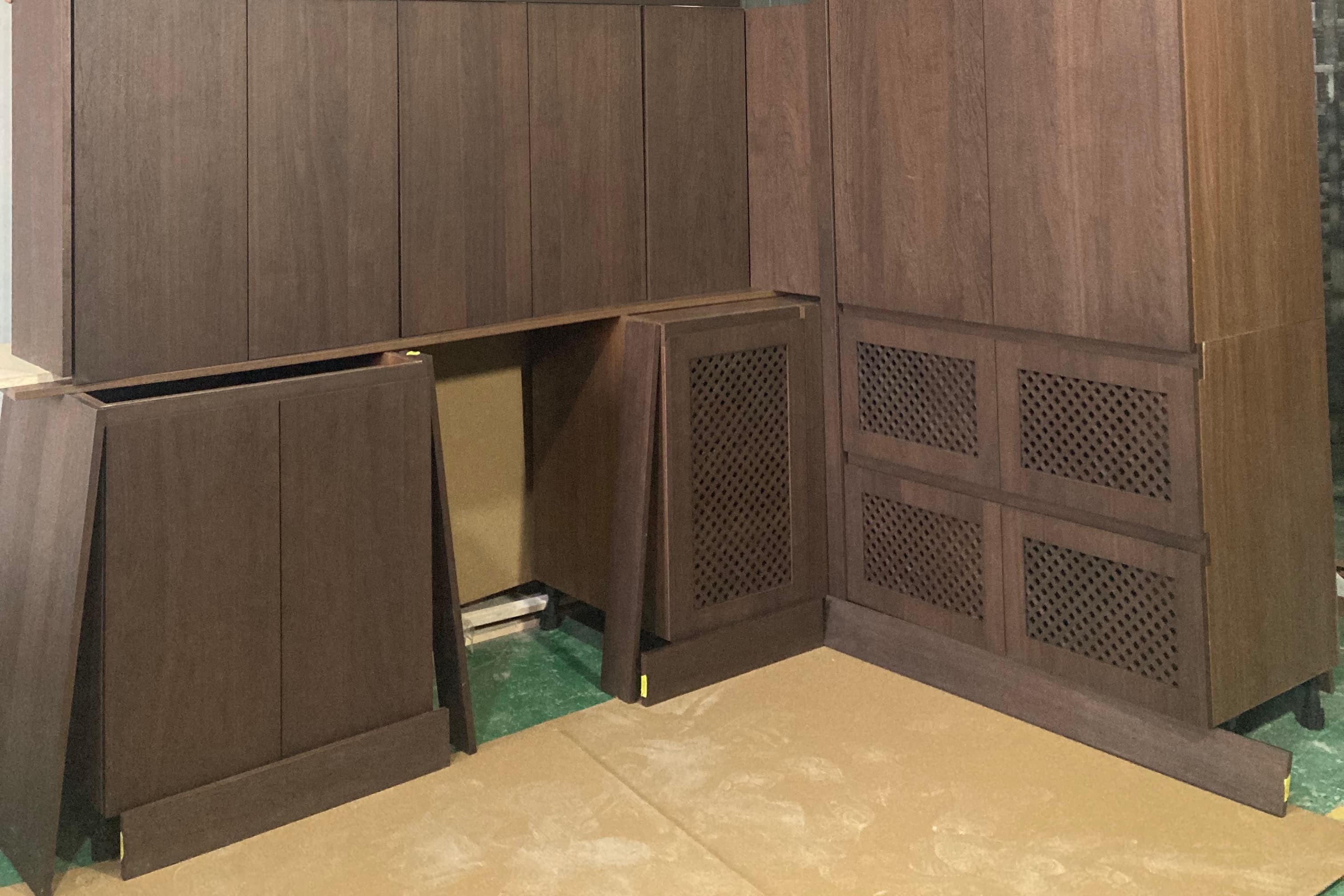 High-End Modern Walnut Timber Customzation Kitchen Cabinet- Inspection Process