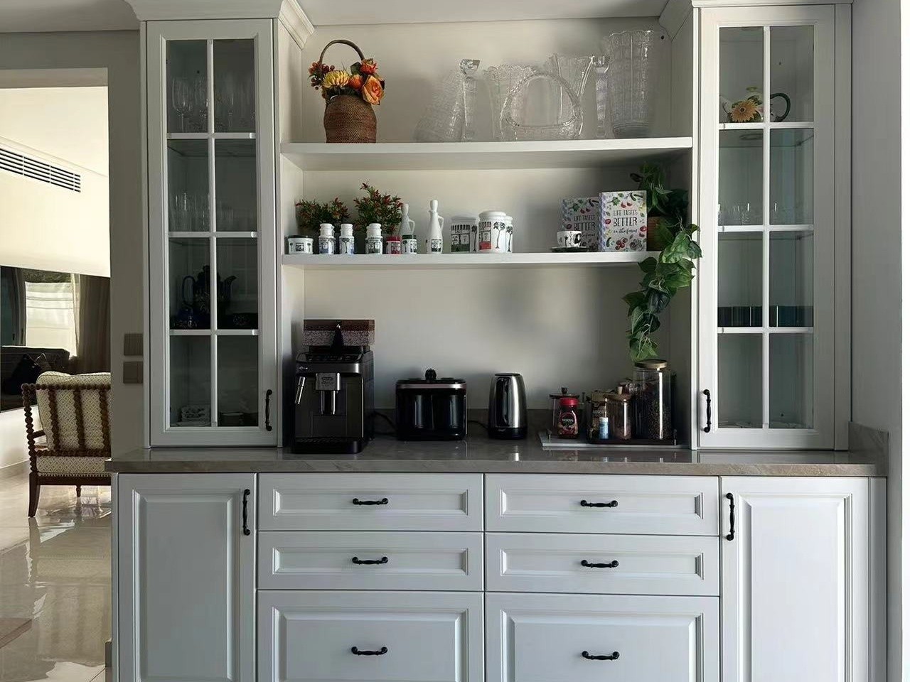 Classic Shaker U-Style Timber Matt Finish Kitchen Cabinets-Installation Display