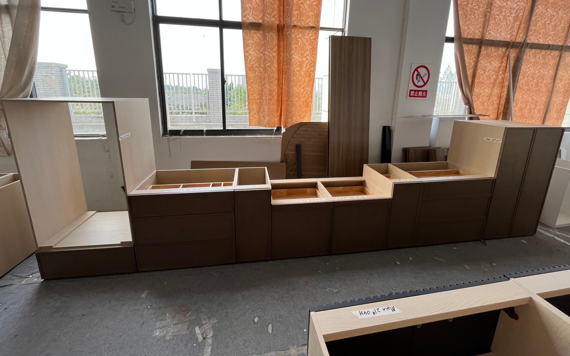 Classic High End Oak Timber Kitchen Cabinets-Inspection Process