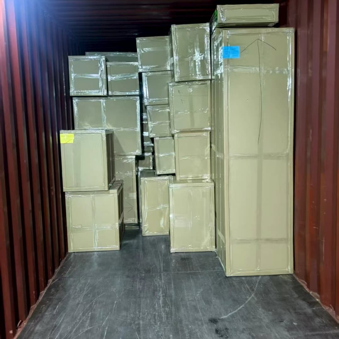 Modern | White High-Gloss Lacquer U-Style Layout | Kitchen Cabinets with Island-Loading and Shipping