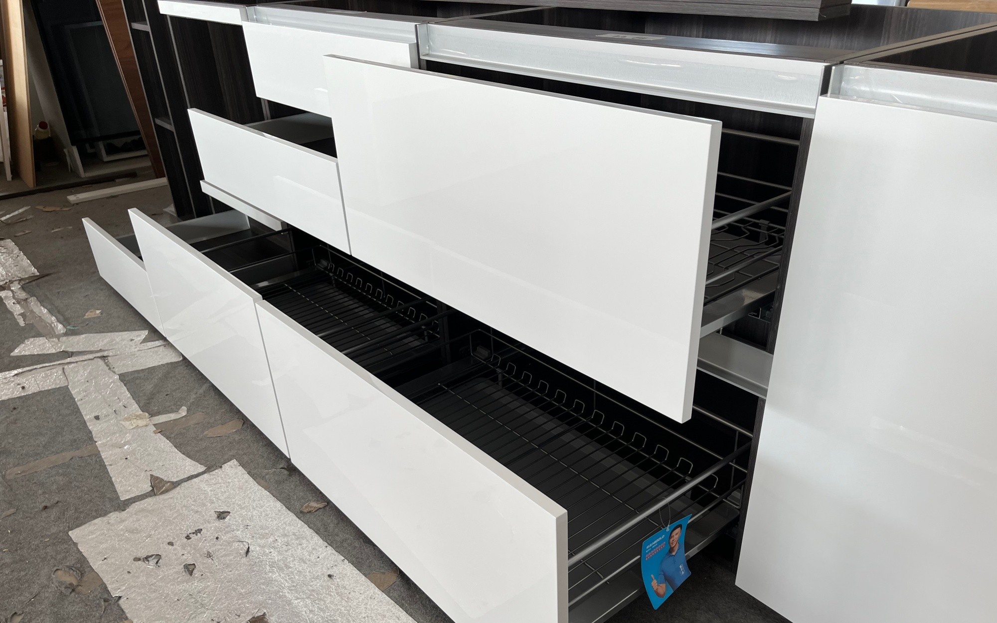 Modern | Melamine ＆ High-Gloss Lacquer | Kitchen Cabinets with Island-Inspection