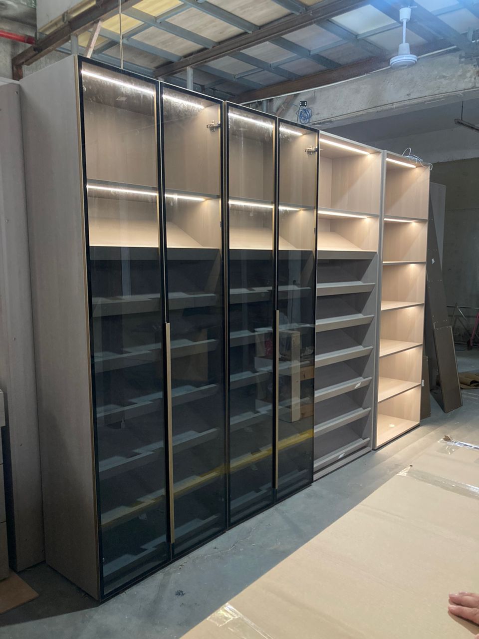 Modern | Melamine ＆ High-Gloss Lacquer | Kitchen Cabinets with Island-Inspection