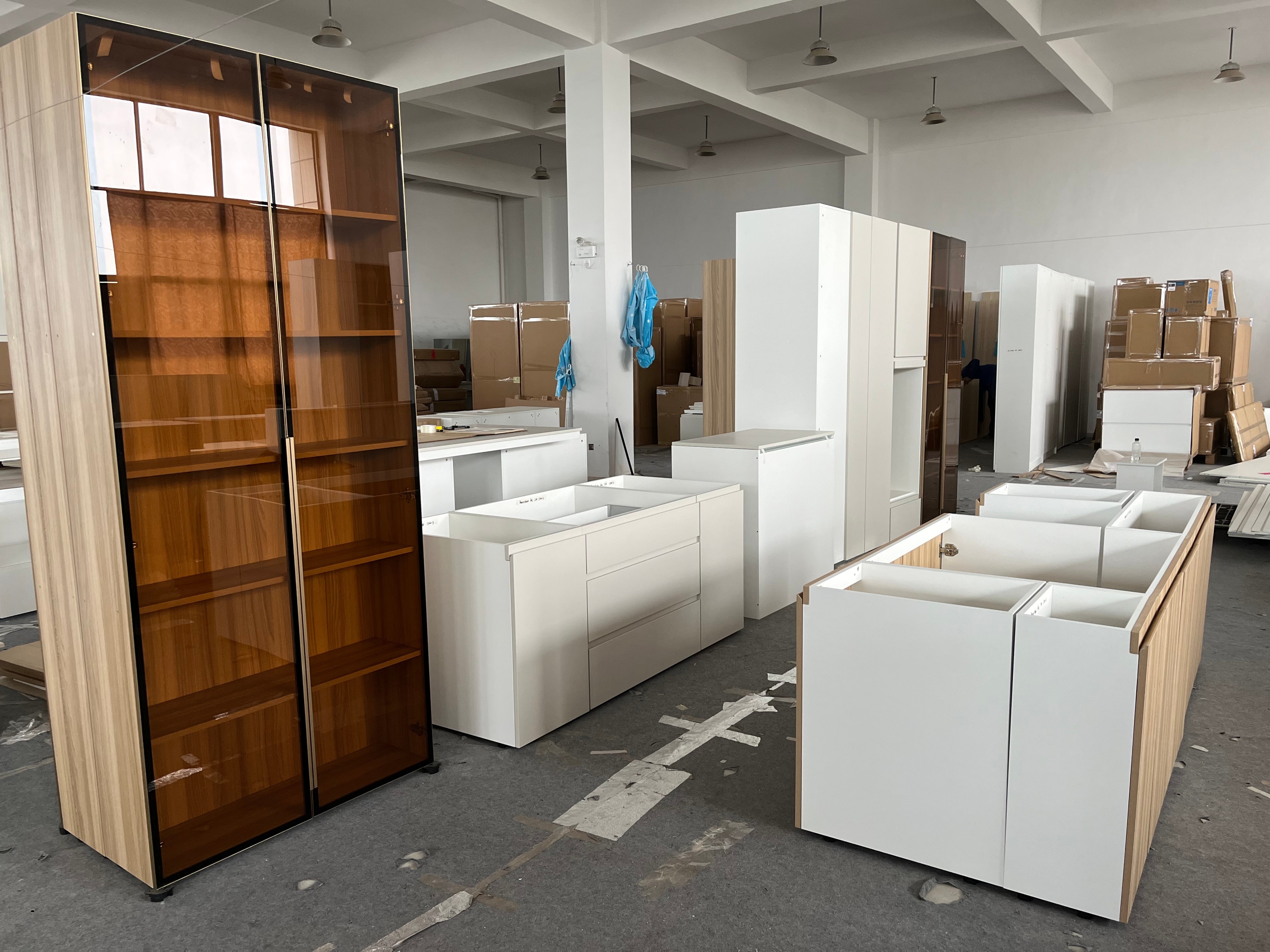 Modern Glass & Matte Lacquer Living Room Cabinets 