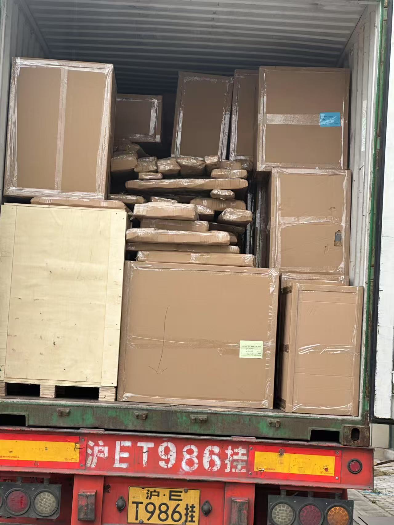 High-End Traditional Customzation Kitchen Cabinet Loading And Shipping