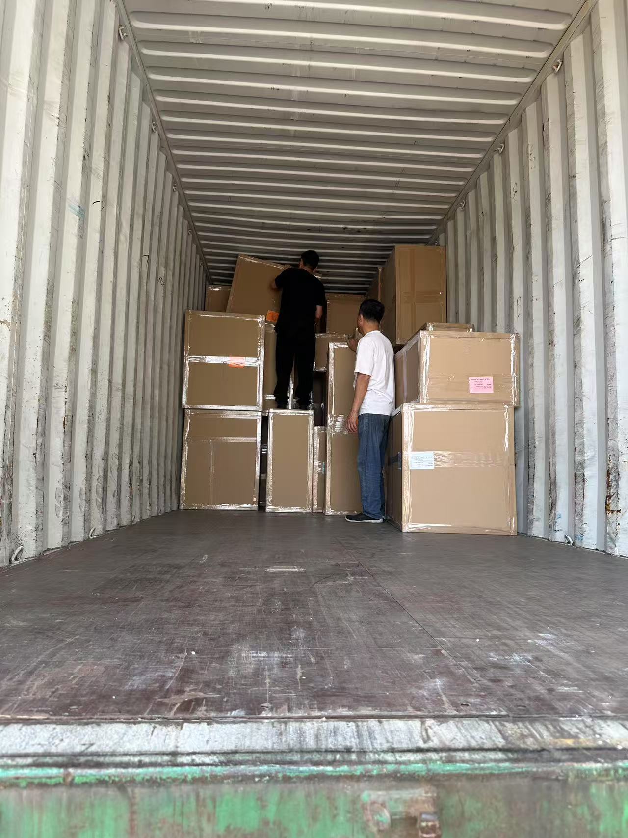 High-End Traditional Customzation Kitchen Cabinet Loading And Shipping