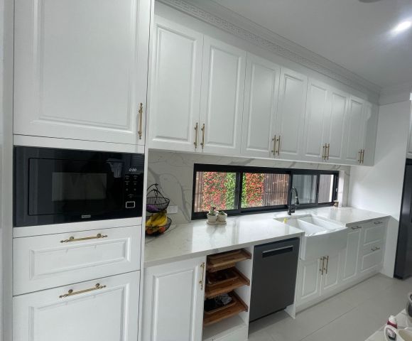 High-Quality Classical MDF Butlers Pantry - OEM/ODM Cabinet Solutions for Dealers | Full House Customization, 3D Design & Installation