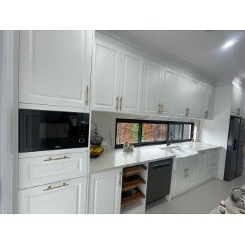 High-Quality Classical MDF Butlers Pantry - OEM/ODM Cabinet Solutions for Dealers | Full House Customization, 3D Design & Installation