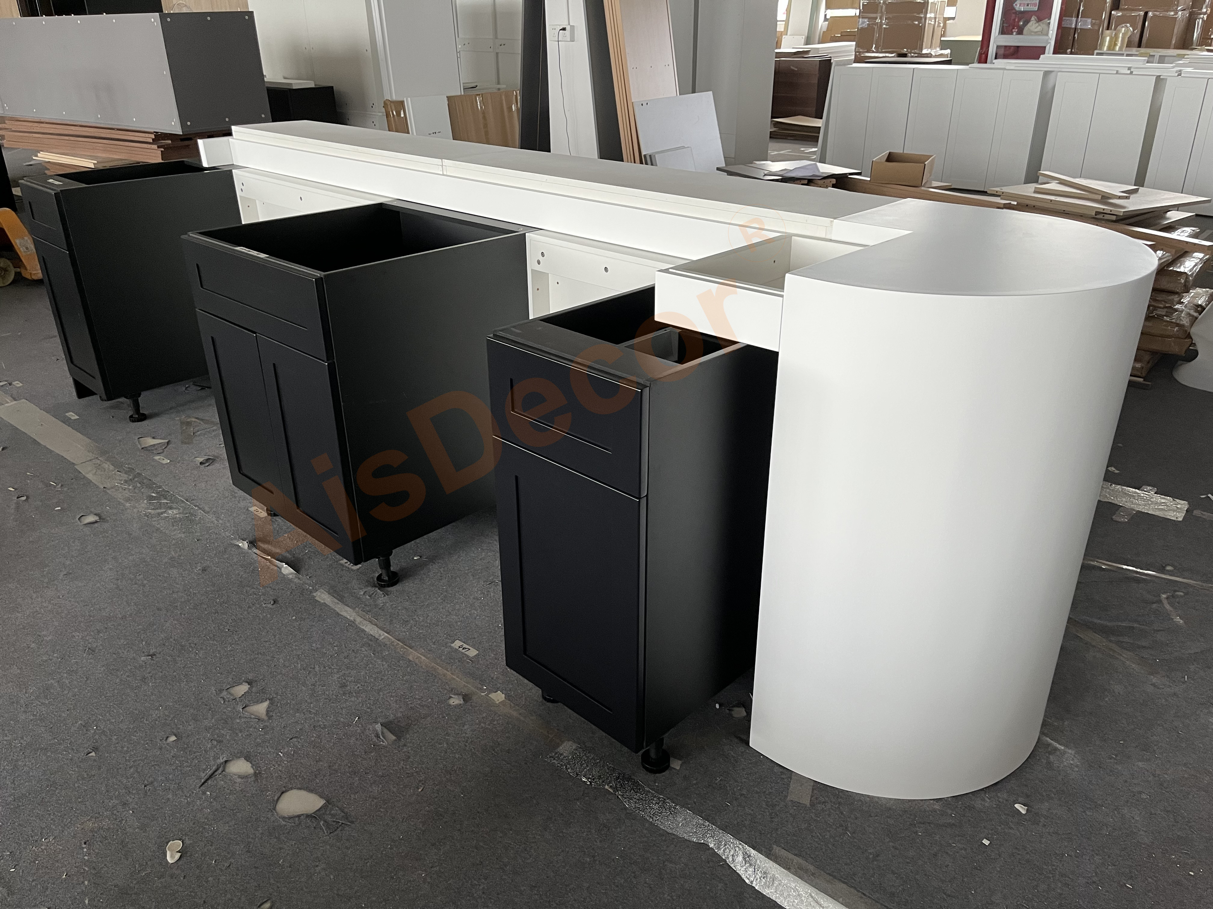 Classic High End Oak Timber Kitchen Cabinets-Inspection Process