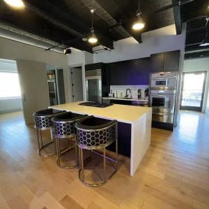 Professional CAD Design | Traditional Style Kitchen |North American cherry wood| Quartz Island