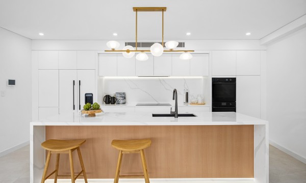 Custom Cabinets vs RTA Cabinets: What's the Real Difference?