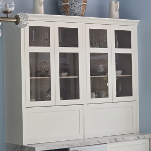 Traditional | Solid wood shaker Door |White Kitchen with Island | ODM Customization