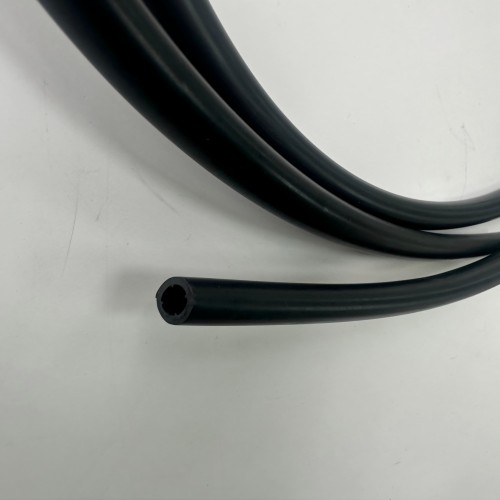 Chemical - Resistant Rubber Tube for Fasteners in Harsh Environments