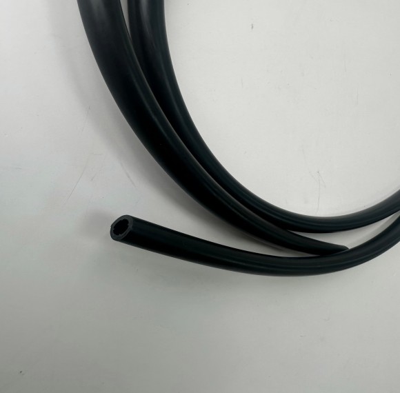Chemical - Resistant Rubber Tube for Fasteners in Harsh Environments