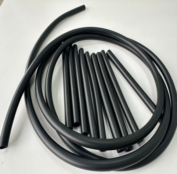 Advanced Thermal Insulation Automotive Rubber Tube for Heat Protection in Engine Cooling Systems