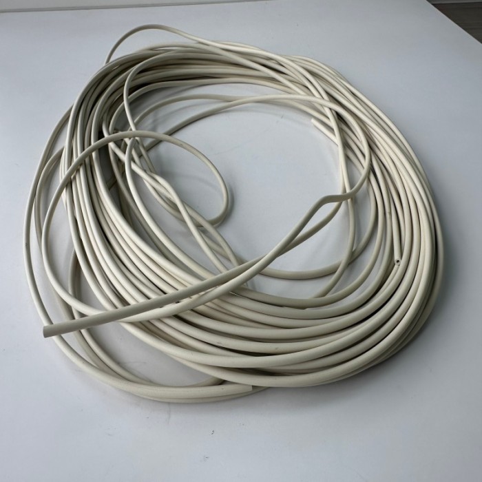 Flexible and Weather - Resistant Rubber Tubes for Reliable Bucket Lid Sealing