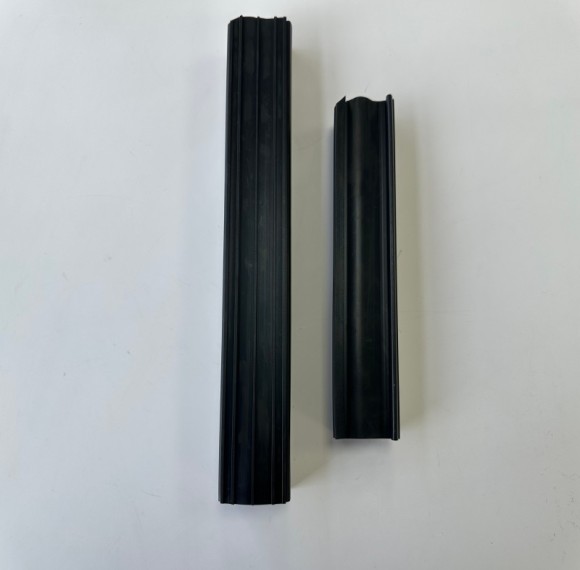 High-Performance Weatherproof Automotive Sealing Strip for Enhanced Vehicle Protection