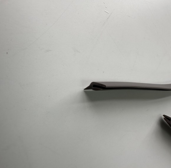 High-Temperature Resistant Water Barrier Strip Durable and Flexible for Industrial and Construction Waterproofing Solutions