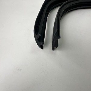 Chemical - Resistant TPV Seal Strip for Roof Rack in Harsh Environments