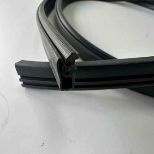 High-Temperature Resistant Rubber Waterproof Seal Durable and Flexible for Industrial and Automotive Applications